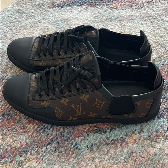 Louis Vuitton Men's Black and Brown Monogram Sneakers - Picture 1 of 8